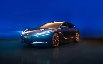 腾势Z9GT携手萧邦打造高定臻作 555万元成交